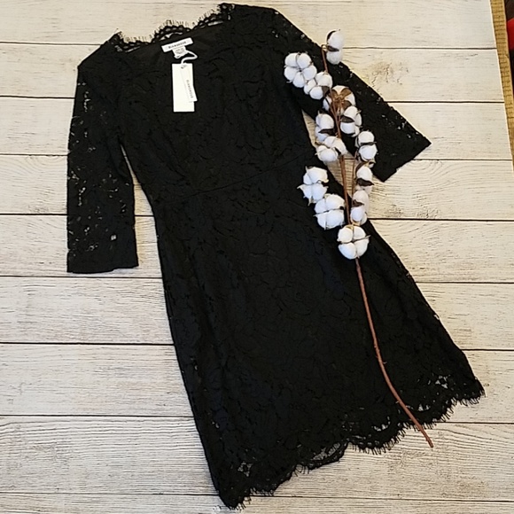 NWT Glamorous Black Lace Raw Hem Dress XS - Picture 7 of 8